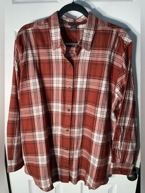Eddie Bauer Women’s Large L Long Sleeve Snap Button Plaid Flannel